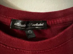 red cropped tee Size 2 thumbnail 3
