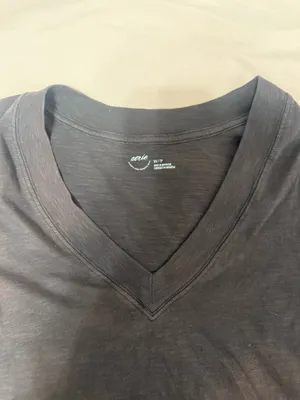 Aerie gray cropped v-neck tee in XS #vneck #cropped thumbnail 2