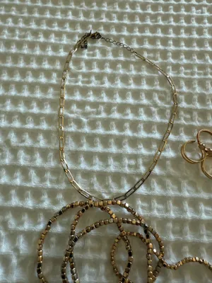 H&M Jewelry thumbnail 2