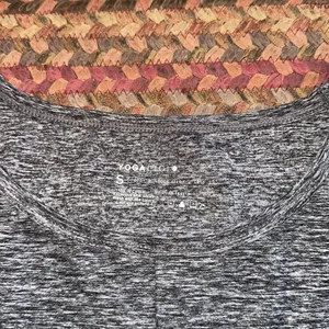 Yogalicious Heathered Grey Twist Front Crop Top thumbnail 2