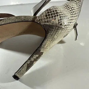 Vince Camuto Silver Heels Size 7.5 Dress Shoes IOB Preowned thumbnail 11