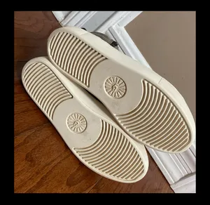 UGG Boots thumbnail 5