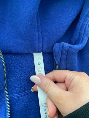 Lululemon Half-Zip Scuba thumbnail 2