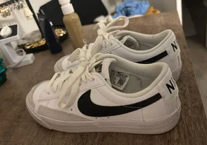Blazer Low Shoes Size 6 thumbnail 6