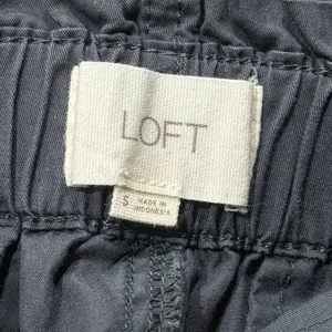 LOFT Grey Paperbag Pants Women’s Small thumbnail 2