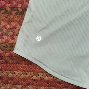 LULULEMON BASE PACE Luxtreme HIGH NECK RIBBED TANK thumbnail 4