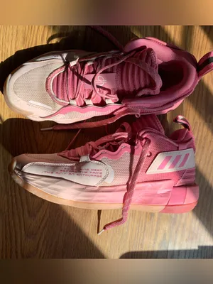 adidas Dame 7 Dolla Women Shoes Sneaker Size 6 Basketball Shoes Athletic thumbnail 2