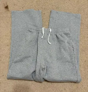 Grey Brandy Melville Sweatpants thumbnail 1