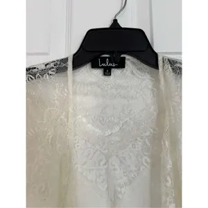 Lulus Lace top thumbnail 2