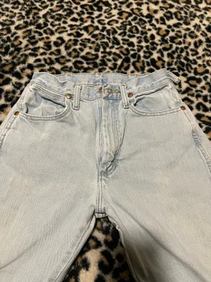 Light Wash Wrangler Jeans thumbnail 5