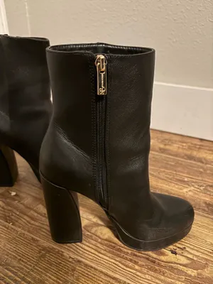 black booties Size 7.5 thumbnail 3