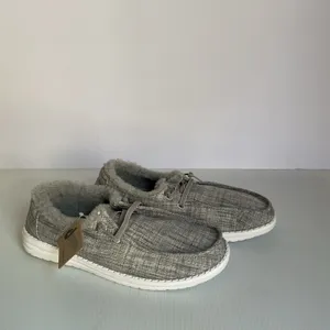 Drope Kate Women’s Faux Fur Lined Shoes Size 8 Grey Casual Comfort Lace-Up NIB thumbnail 3