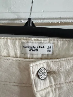 Abercrombie & Fitch Curve Love High Rise Boot Cut Jeans Size 30‎ Cream Color thumbnail 3
