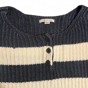 Women’s American Eagle White Casual Long Sleeve Sweater XS thumbnail 5