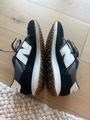 New balance shoes  thumbnail 4