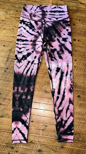 Glyder berry pink & black tie S high impact Athleisure leggings thumbnail 1