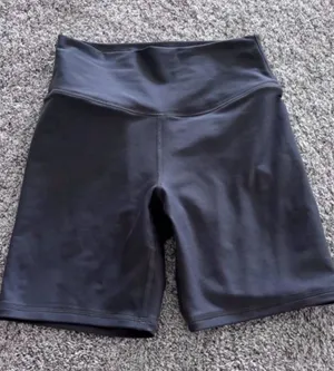 Abercrombie & Fitch YPB collection grey high-waisted biker shorts thumbnail 1