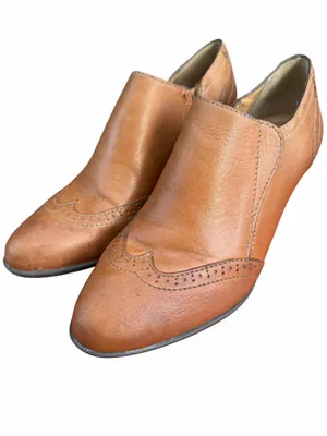 Nurture Haddie Brown Leather Shootie Booties Wingtip Heels‎ Size 7M thumbnail 6