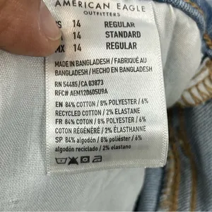 American Eagle Outfitters Women's Blue Distressed Jeans SZ 14 thumbnail 9
