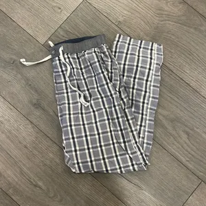 H&M pj pants thumbnail 1