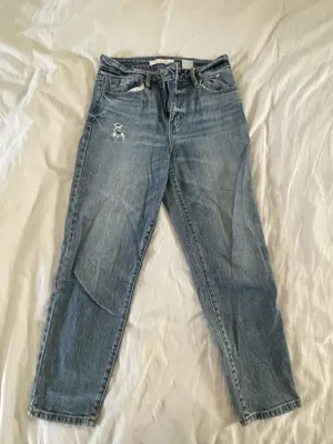 Eunina Jeans Distressed thumbnail 1