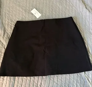 Windsor Skirt thumbnail 1