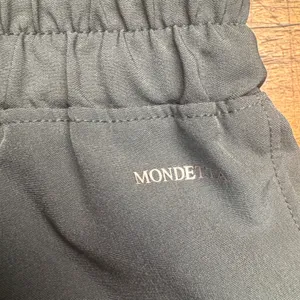 Mondetta Women's Olive Green Drawstring Waist Athletic Shorts Size Medium‎ thumbnail 3