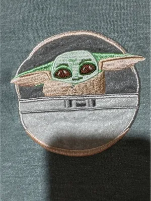 XL Star Wars Baby Yoda Hoodie - Cozy Galactic Vibes! thumbnail 4