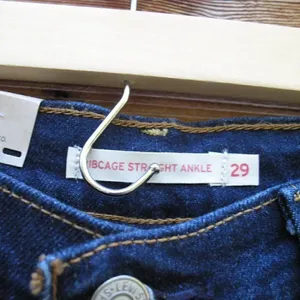 NWT Levi's Ribcage Straight Ankle Jeans thumbnail 9