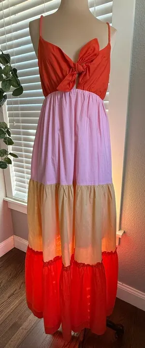 NWT‎ Front Tie Colorblock Tiered Midi Dress Size Medium thumbnail 1
