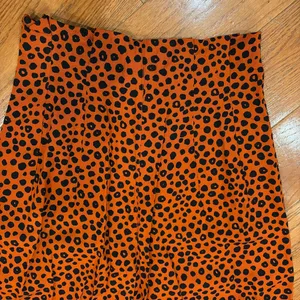 Valija “Harvard Pant” – NWT – Small – Orange + Black Dot Print Wide Leg Pants thumbnail 5
