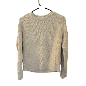 J. Crew Factory Cream Cable Knit Raglan Crewneck Sweater XS Cropped Preppy Cozy thumbnail 2