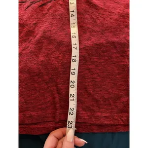 Womens Red Harley Davidson T-Shirt Des Moines, Iowa Size Small Distressed thumbnail 3