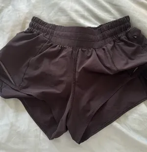Hotty Hot Short 2.5” thumbnail 1