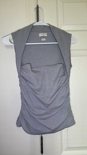NWOT Aritzia Casual Contour Flourish Top in Heather Crome thumbnail 5
