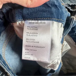 Good American Good Mom Jeans 6/28 High Rise Tapered Leg thumbnail 8