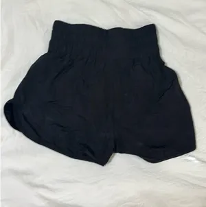 shorts Black thumbnail 3