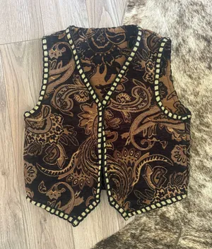 Amazon Western Vest thumbnail 1