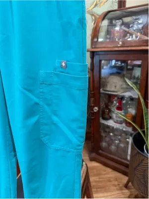 FIGS Technical Collection Scrub Pants Womens XS Seafoam Teal Green Jogger Cargo thumbnail 4