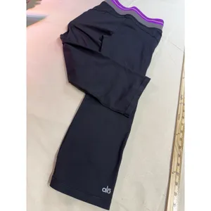 Vintage Alo Yoga Cool Fit Cropped Black Leggings W/ Purple Band XS (a5) thumbnail 7