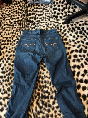 Kimes Ranch Lola raw hem thumbnail 3