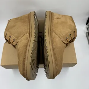 Authentic UGG Women’s Neumel Chukka Boots Chestnut US 10 Style 1094269New In Box thumbnail 9