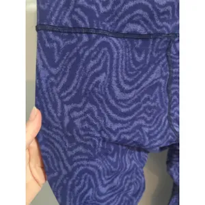 Patagonia Leggings‎ Size Medium thumbnail 3