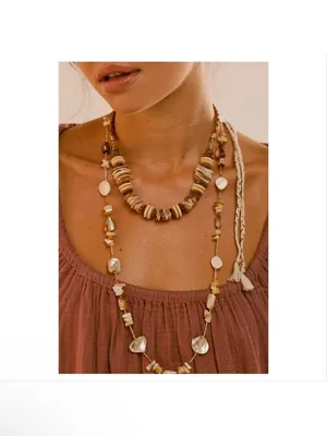 NWT Free People Isabella Bohemian Natural Wood Necklace thumbnail 5