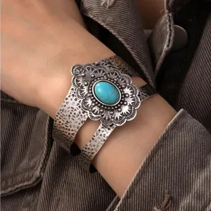 Vintage style turquoise and silver metal open cuff bangle. New thumbnail 1