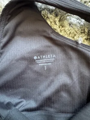 Athleta Transcend V Neck Rib Crop Sports Bra thumbnail 4
