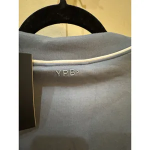Abercrombie & Fitch YPB neoKNIT Slate Blue V-neck Sweatshirt Size SMALL thumbnail 6