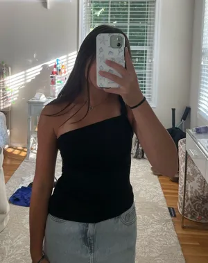 Edikted Top thumbnail 1