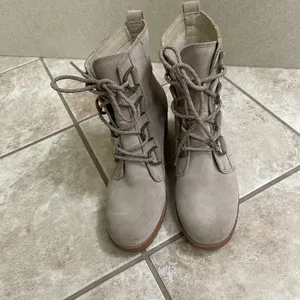 Sorel‎ Women's Cate Lace Bootie Quarry Gum 2 Waterproof Leather Boot US 7.5 thumbnail 3