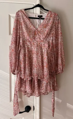 Pink floral dress thumbnail 1